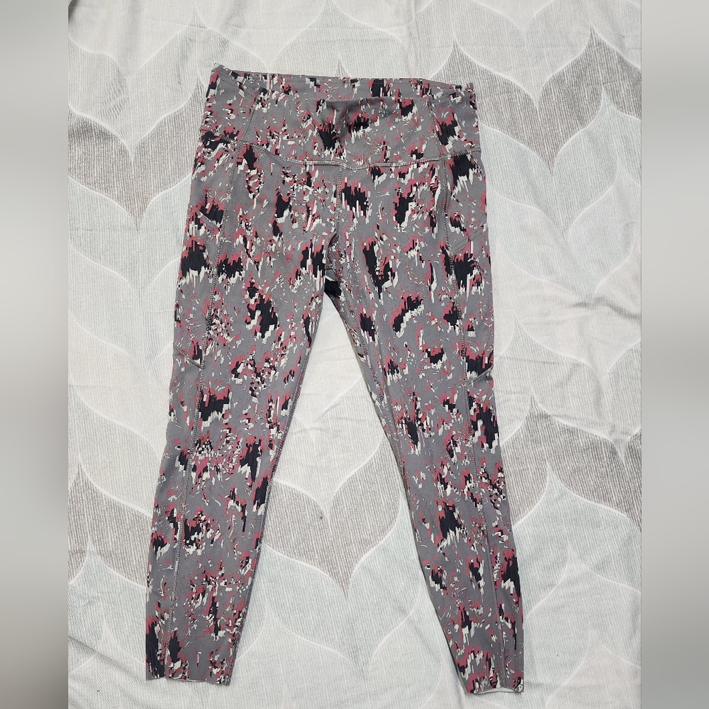 Lululemon athletic pants size 12